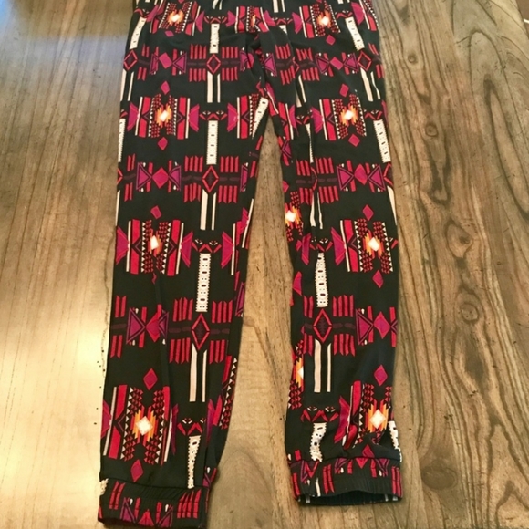 Veronica M Aztec Jogger Pants - Picture 2 of 3